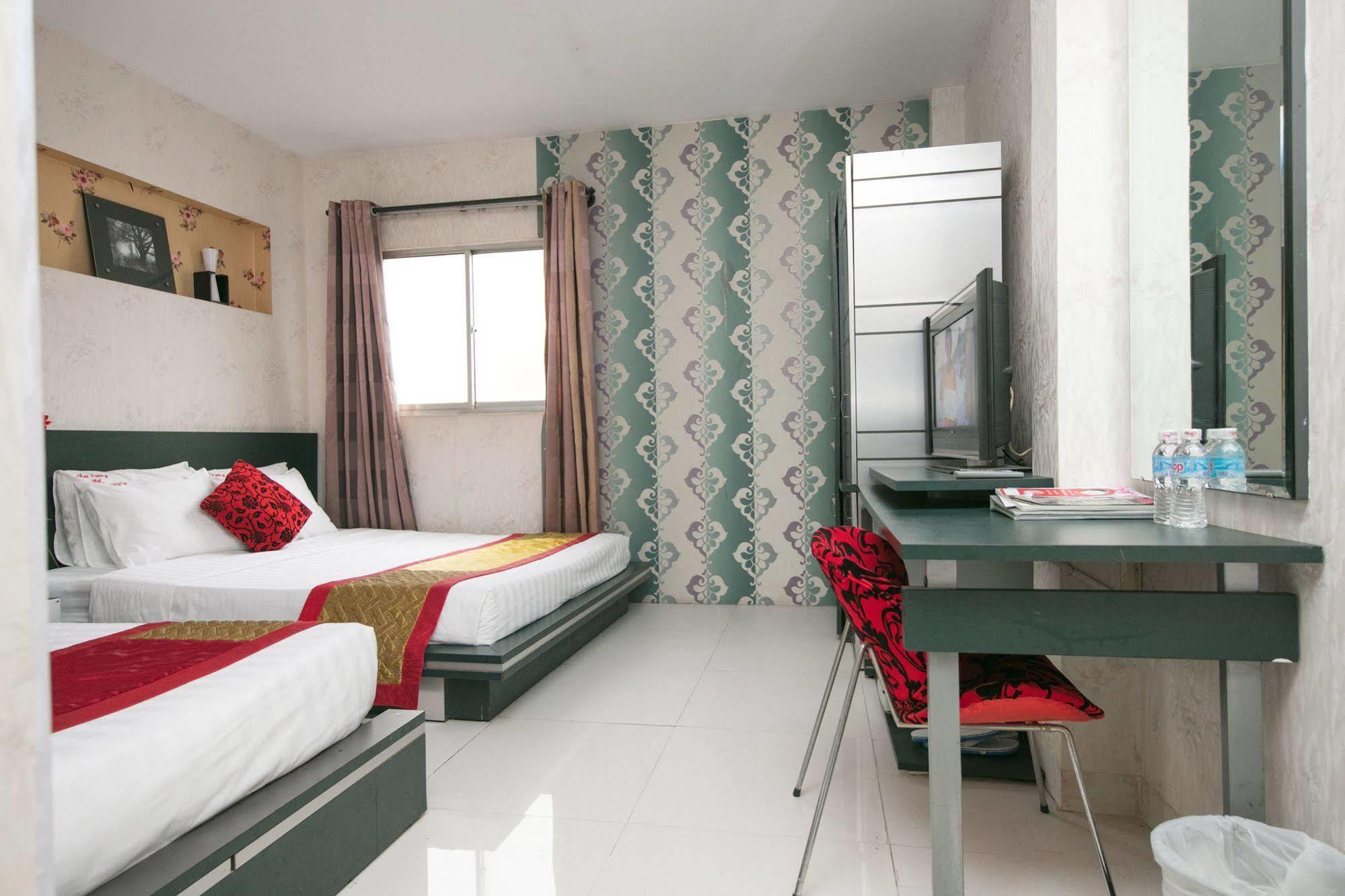 Mai Vuong Saigon Hotel Ho Chi Minh City Exterior photo